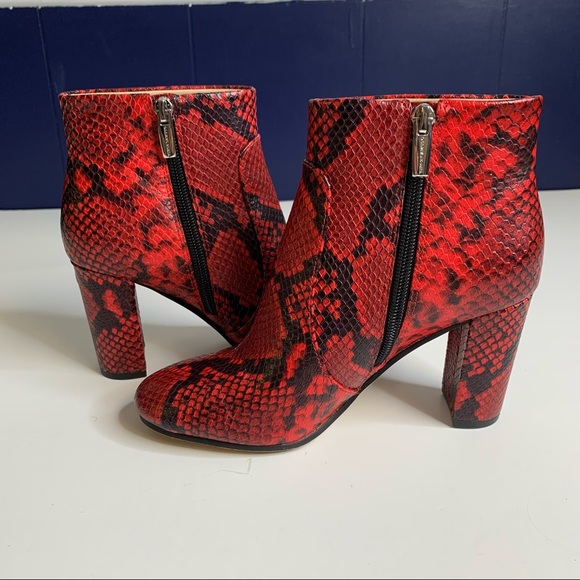 Vince Camuto Sanstan Red Retro Python Print Leather Boots Size 6 - Picture 8 of 14